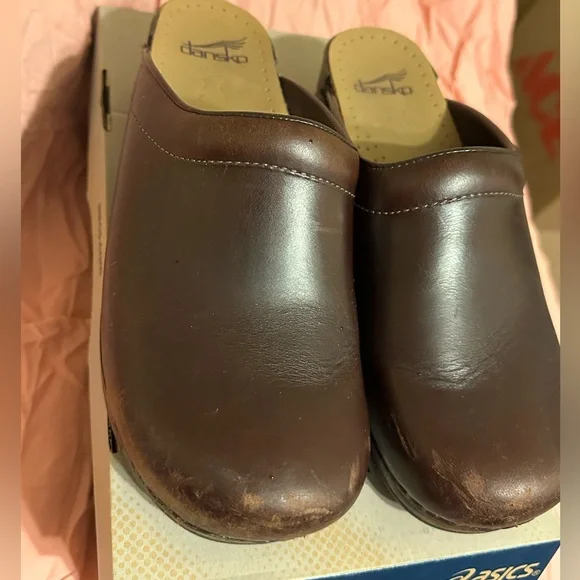 Brown Dansko Clogs - Picture 2 of 6